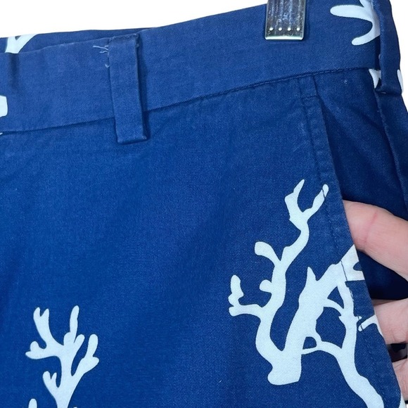 Brooks Brothers Navy & White Bermuda Shorts with Coastal Coral Print Size 36 - Picture 3 of 12